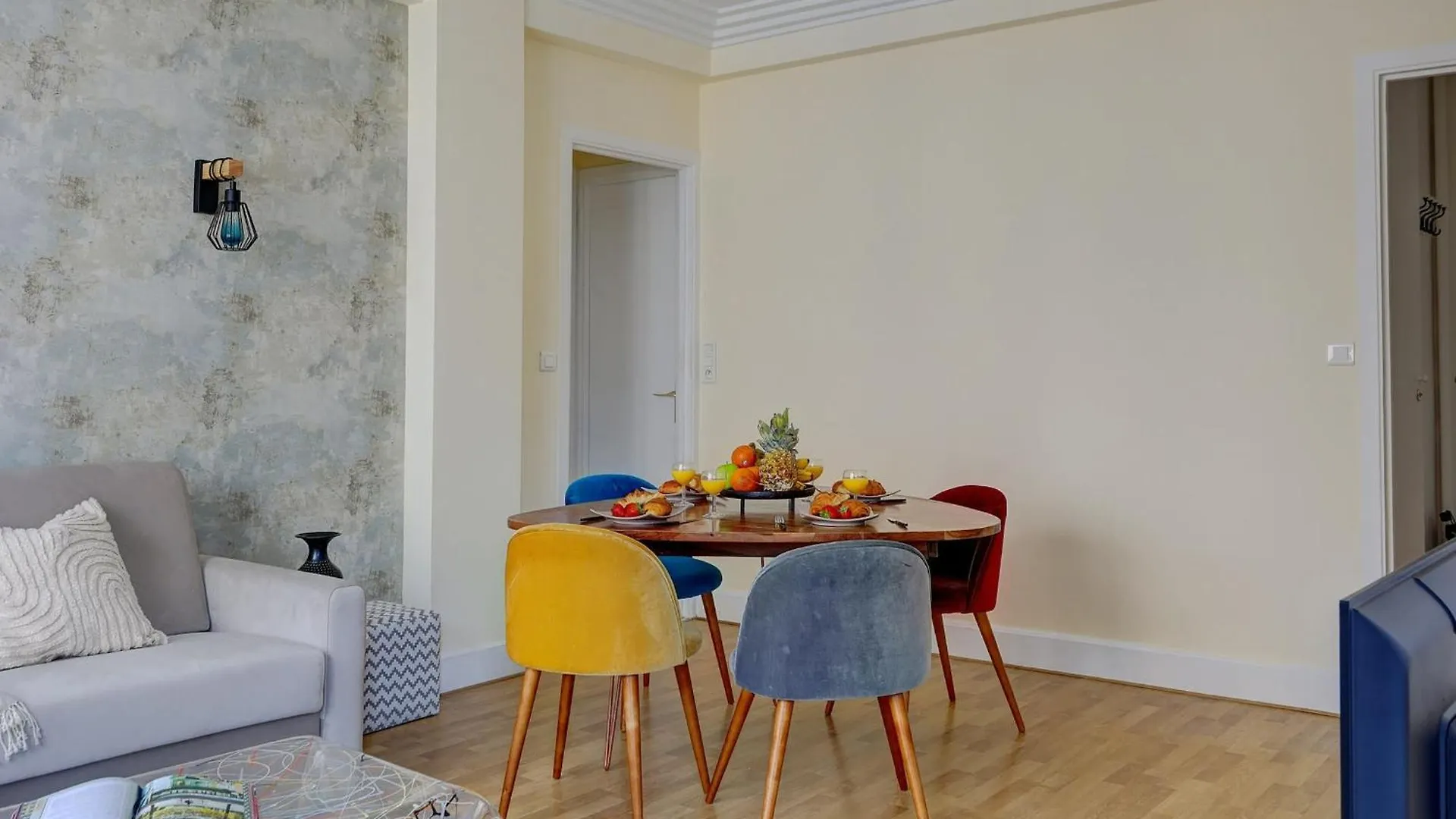 Champ De Mars & Eiffel Tower - 1br - Cityapartmentstay Apartment Paris