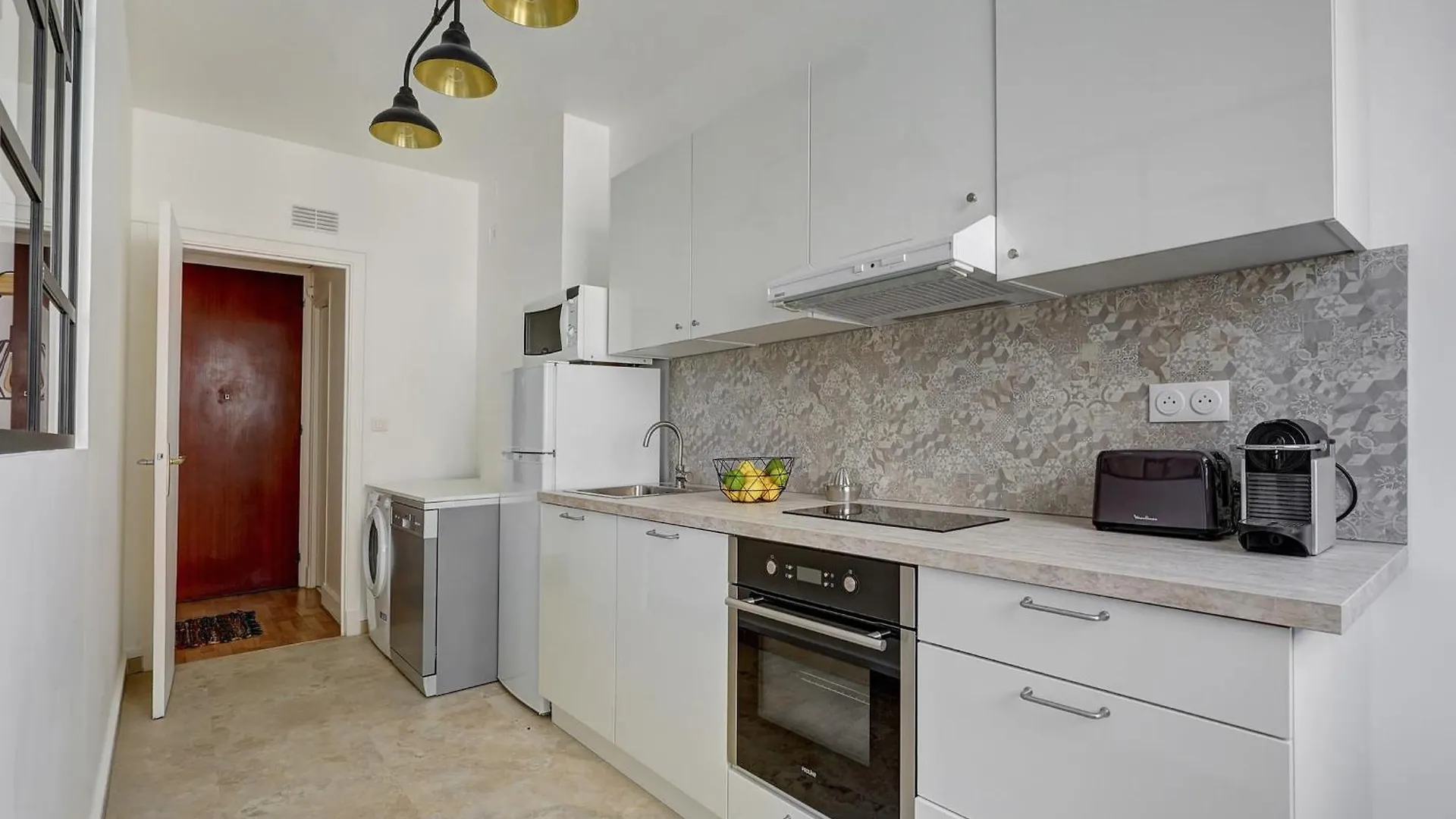 Apartment Champ De Mars & Eiffel Tower - 1br - Cityapartmentstay